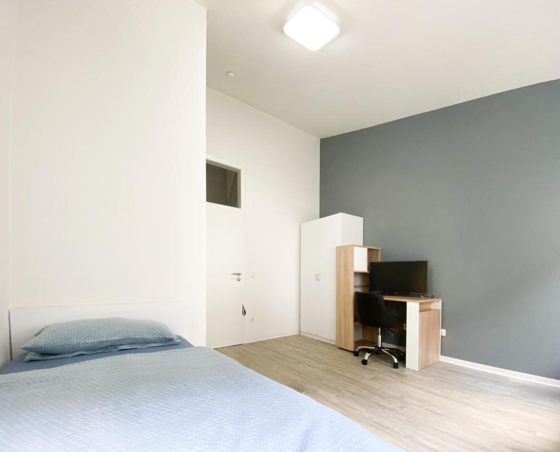 Traumhaftes Privatzimmer In Karlsruhe Luaran gambar