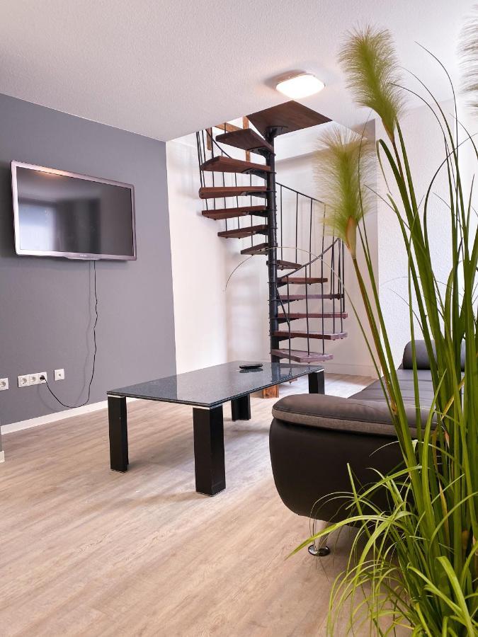 Traumhaftes Privatzimmer In Karlsruhe Luaran gambar