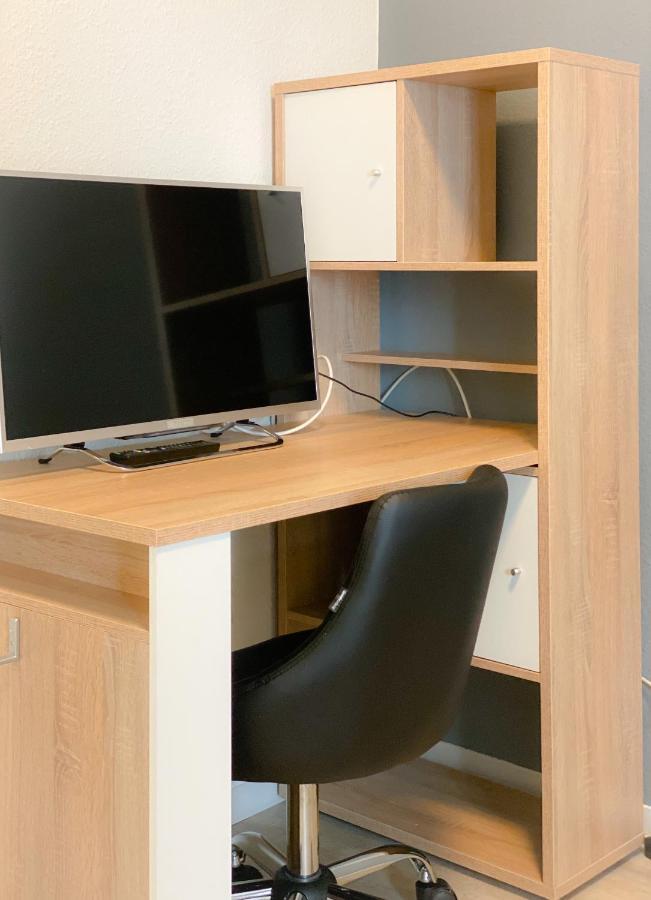 Traumhaftes Privatzimmer In Karlsruhe Luaran gambar