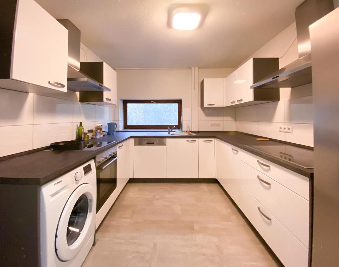 Traumhaftes Privatzimmer In Karlsruhe Luaran gambar