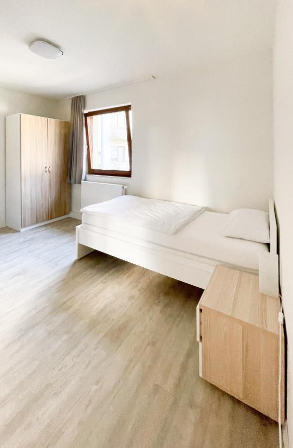 Traumhaftes Privatzimmer In Karlsruhe Luaran gambar