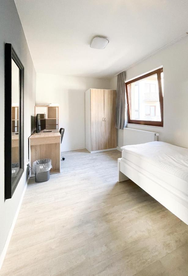 Traumhaftes Privatzimmer In Karlsruhe Luaran gambar